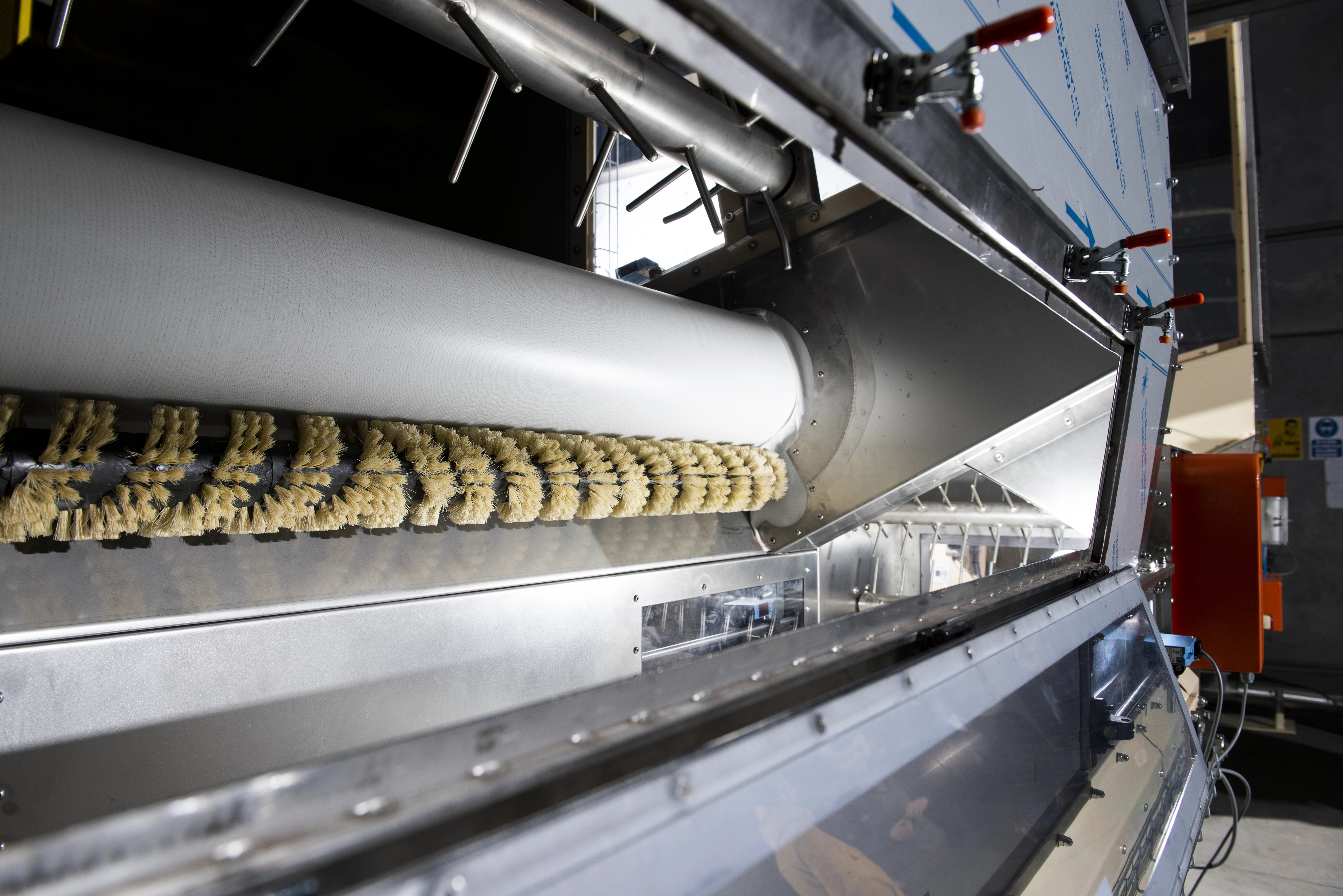 Cut Filler Tobacco Feeder